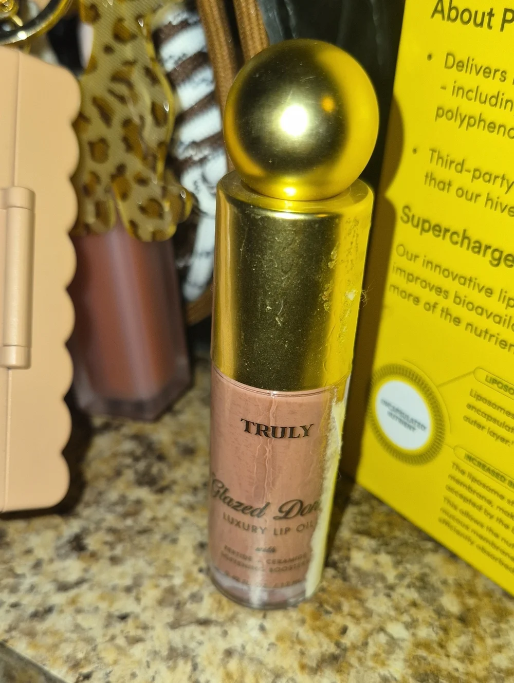 TRULY Glazed Donut Luxury Lip Oil — Nwt